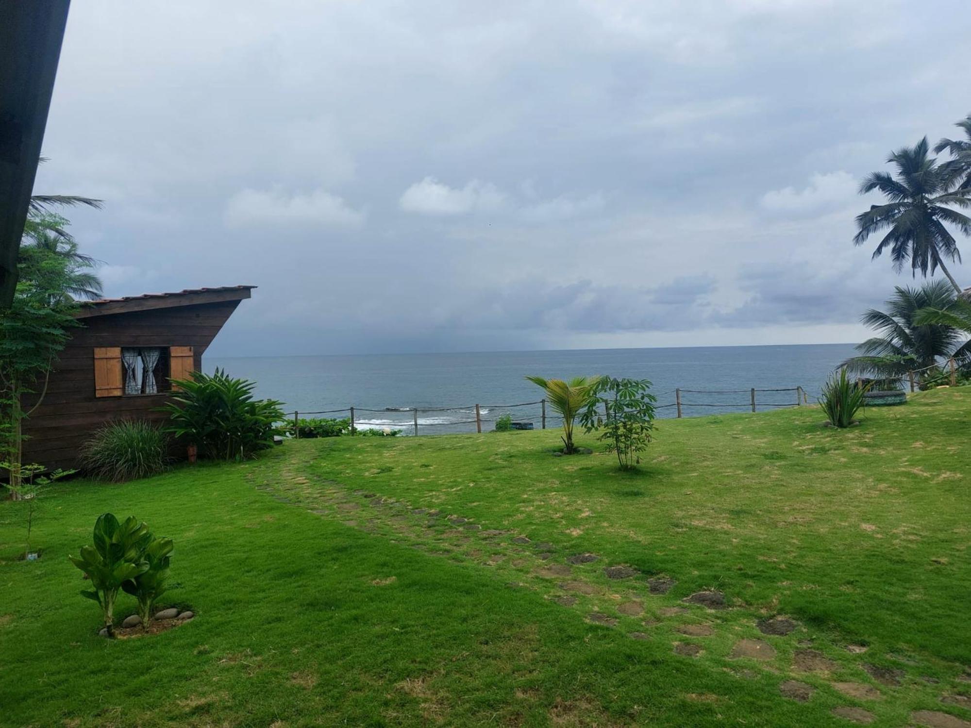 GENTE D'AQUI Ngê D'ai êê Sao Tome Exterior foto