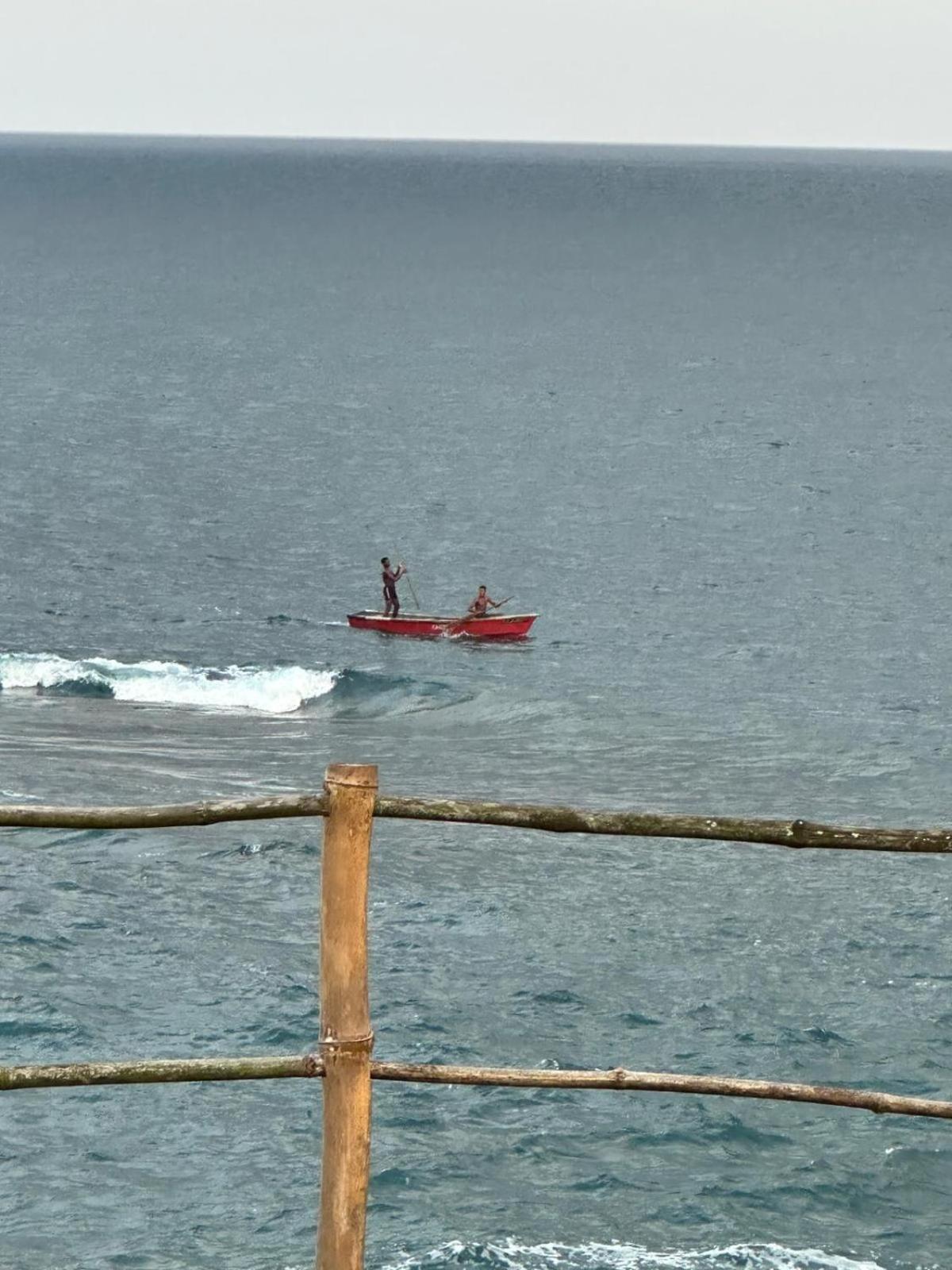 GENTE D'AQUI Ngê D'ai êê Sao Tome Exterior foto