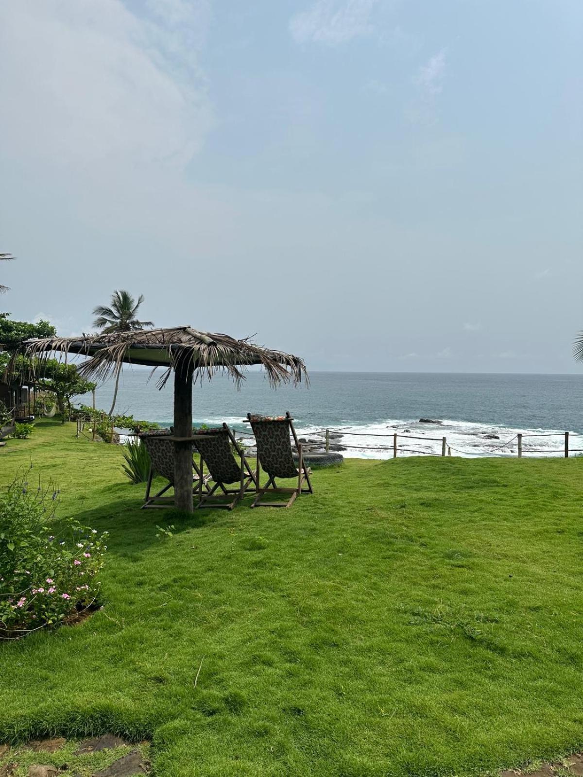 GENTE D'AQUI Ngê D'ai êê Sao Tome Exterior foto